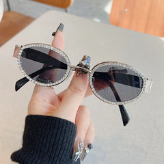 Rhinestones Decor Oval Sunglasses