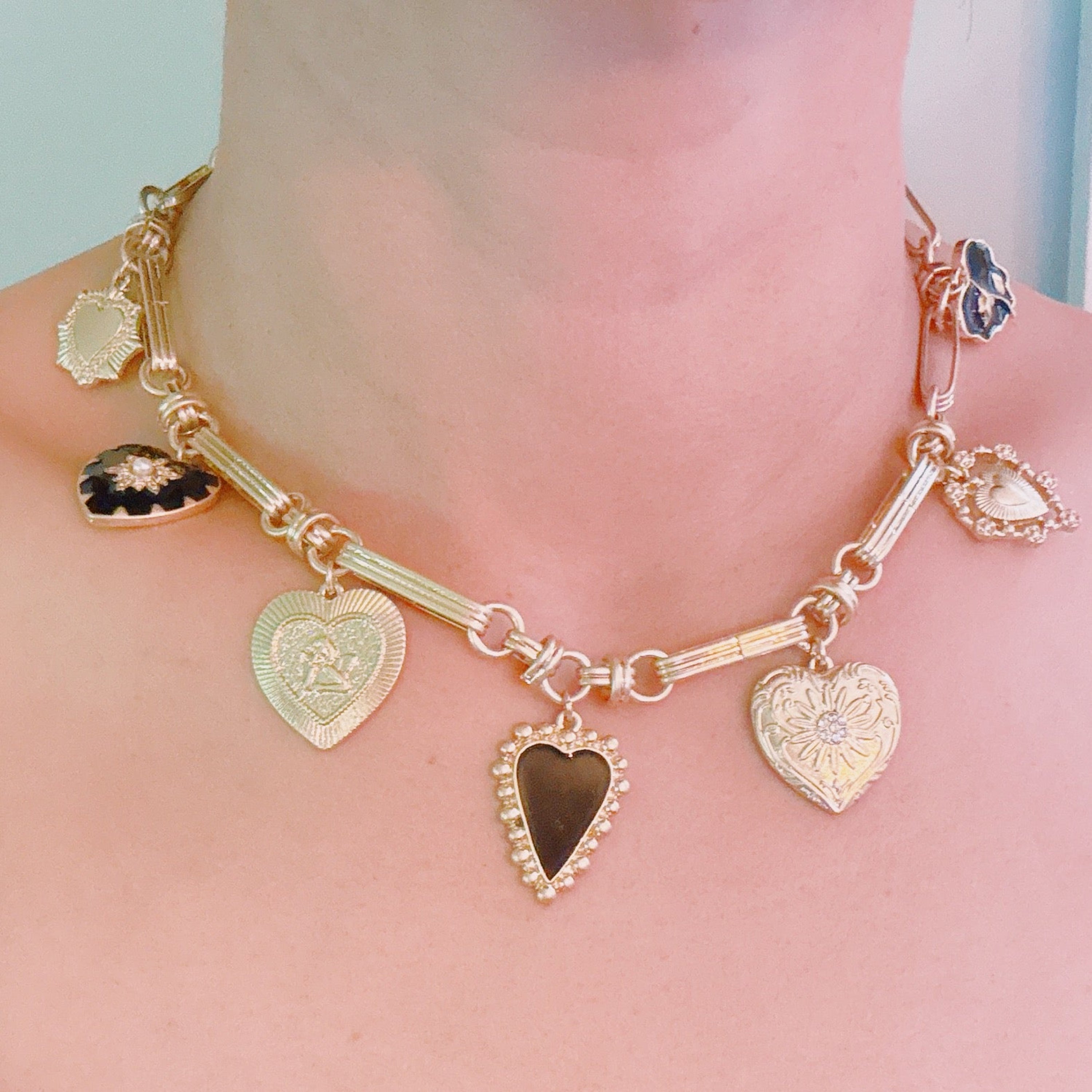 Mixed Heart Charm Necklace – Gold Chain with Elegant Black and Gold Heart Pendants