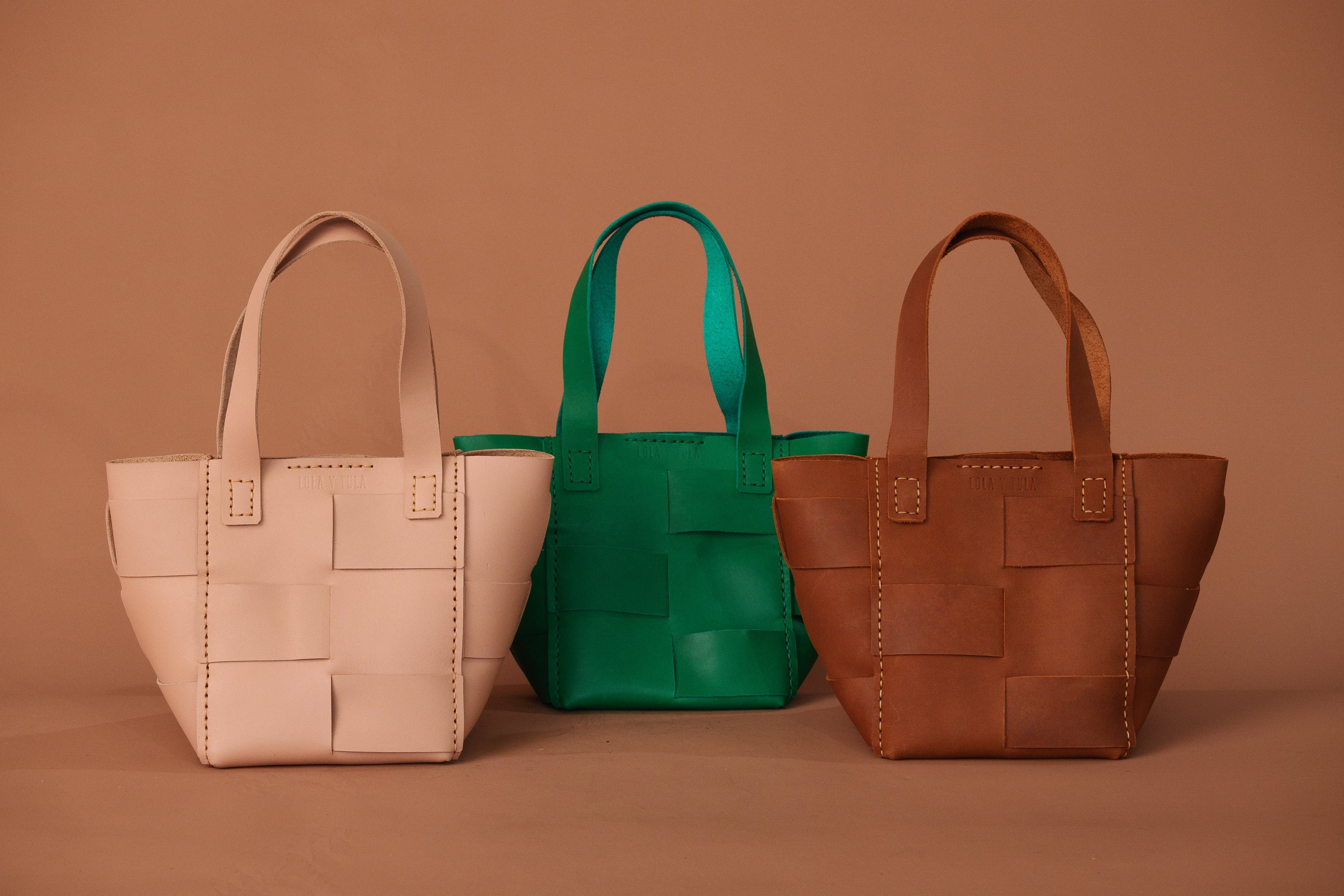 CARMEN BASKET BAG // CAMEL