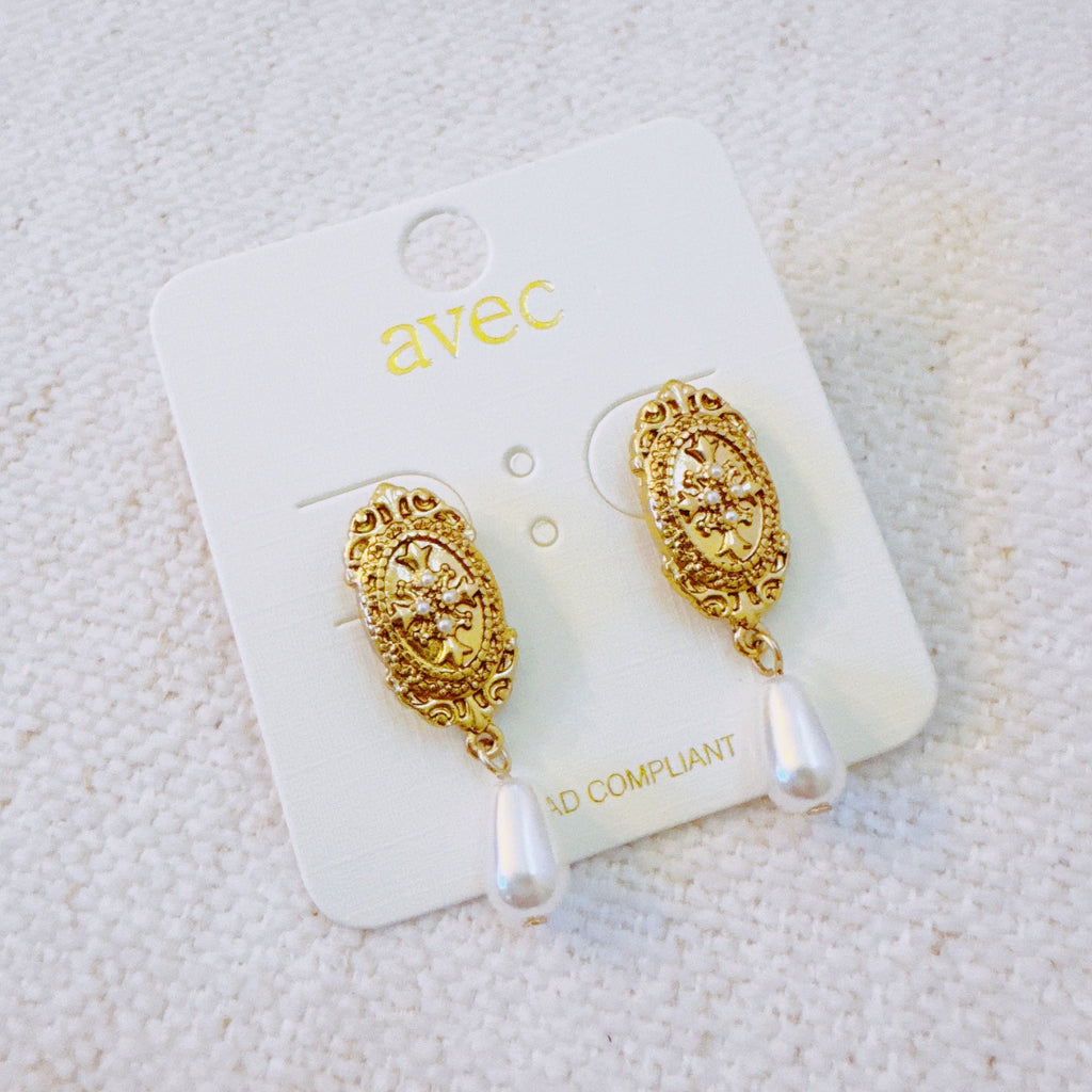 Vintage Cross Pearl Drop Earrings – Elegant Teardrop Accents