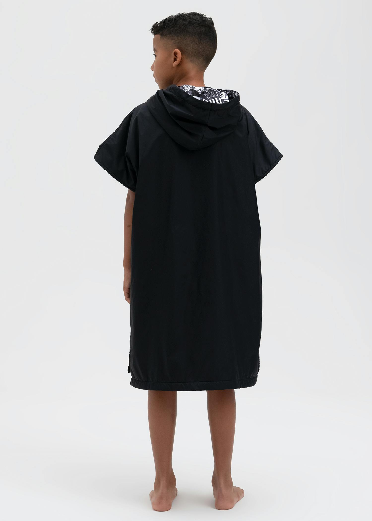 Motion | Kids Changing Poncho