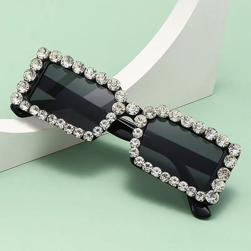 Retro Fashion Diamond Embedded Square Frame Sunglasses